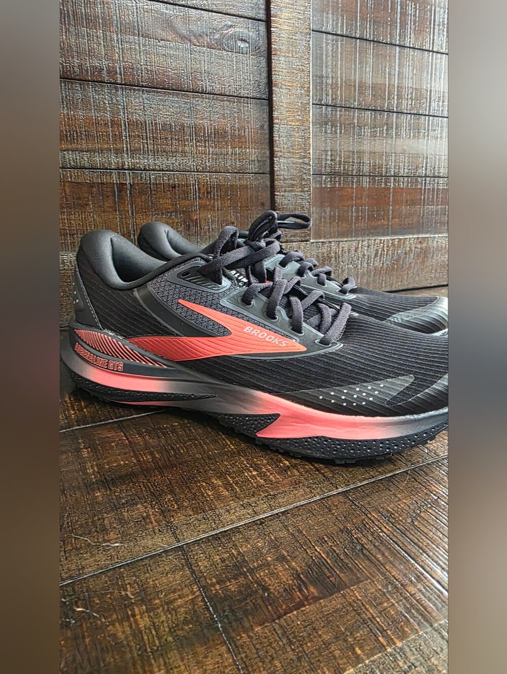 Brooks Adrenaline GTS 24 Black/Ebony/Hot Coral Running Shoes Womens 9.5